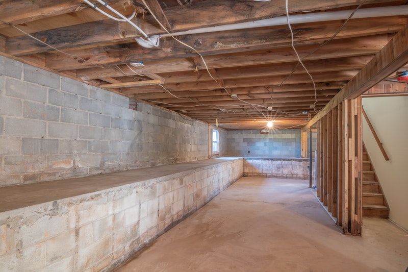 Tips on Basement Waterproofing of Walls